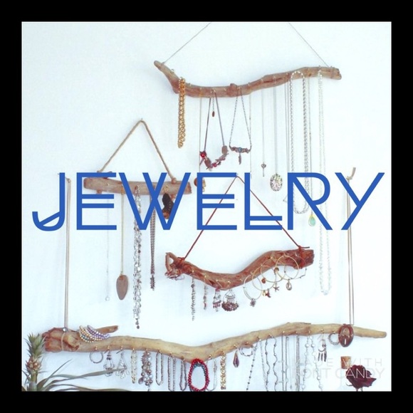 JEWELRY JEWELRY JEWELRY - Picture 1 of 1